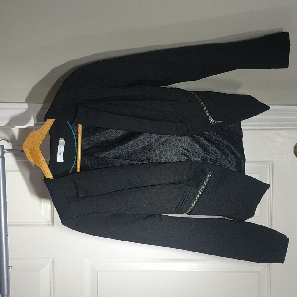 Black Blazer